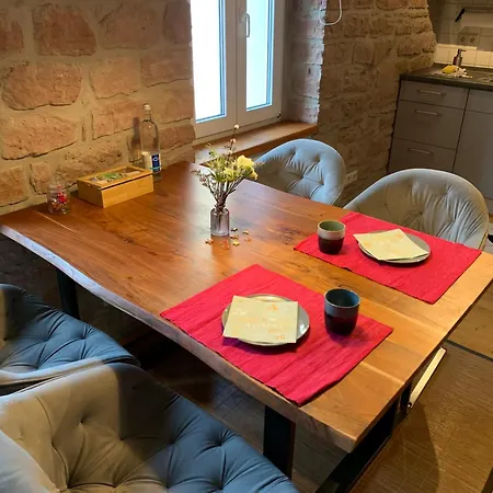 Stilvolle Maisonette カイザースラウテルン